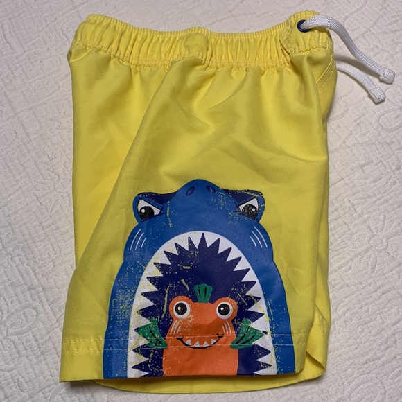 2-3T (4/$20) Bright Yellow Swim Trunks by M&S - Picture 14 of 14